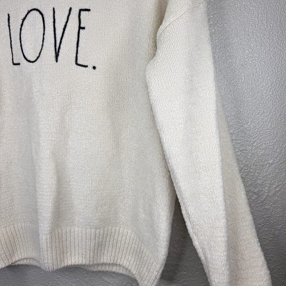 NWOT Rae Dunn Womens Crewneck Cream LOVE Print Sweater Size Xs - Picture 5 of 11